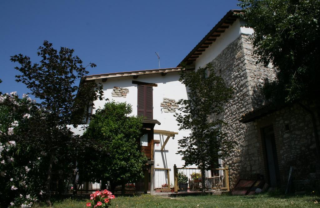 Casale Le Due Querce Pensionat Ferentillo Exteriör bild